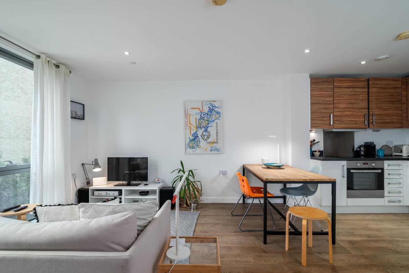 Appartamento Guestready - Chic With Balcony In Londra